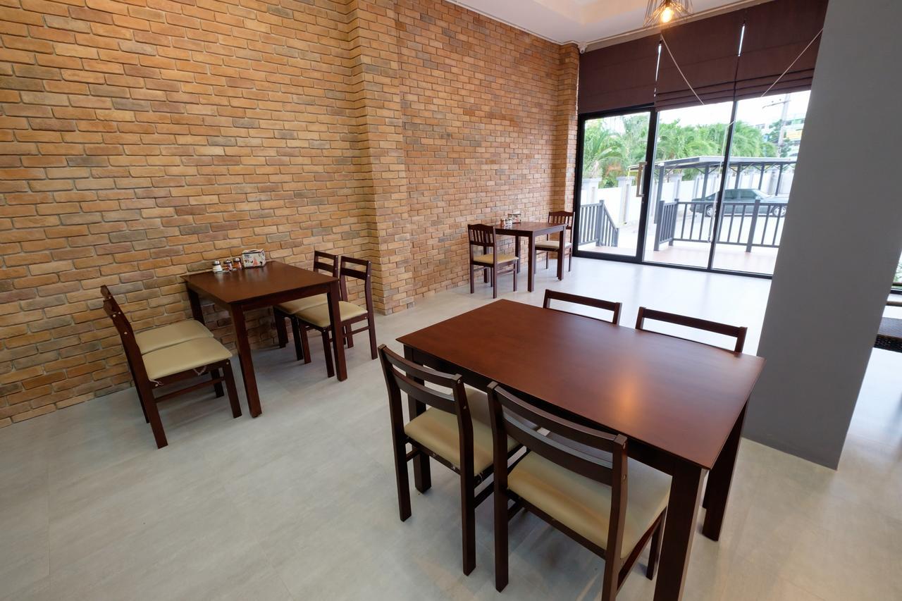 Wisdom Hotel Samut Songkhram Exterior photo